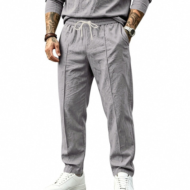 Herren Tapered-Freizeithose mit Tunnelzug, Bügelfalte und elastischem Saum Echoarchiv