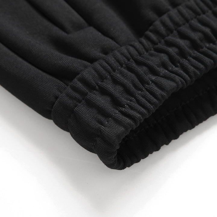 Herren Sportliche konisch zulaufende Jogginghose mit Elastbund, Kordelzug & Reißverschlusstaschen Echoarchiv