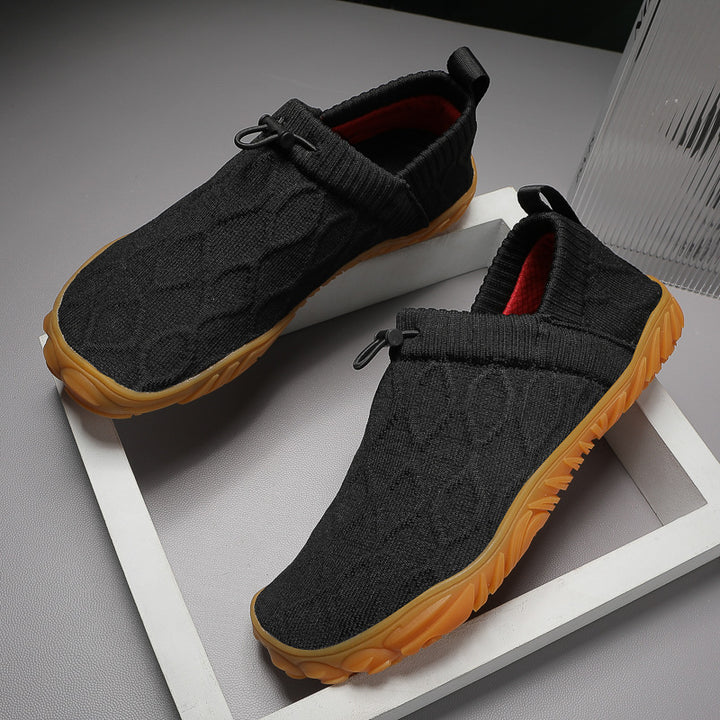 Herren gestrickte Slip-On Freizeitsneaker mit elastischem Schaft, Zuglasche und griffiger Gummisohle Echo Archiv