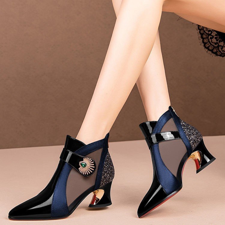Damen Elegante Ankle Boots mit transparenten Einsätzen und Glitzer-Detail – Varelle