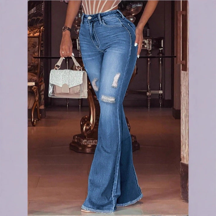 Damen hochgeschnittene Schlaghose aus Stretch-Denim mit ausgestelltem Bein, Knie-Rips und ausgefranstem Saum Echo Archiv
