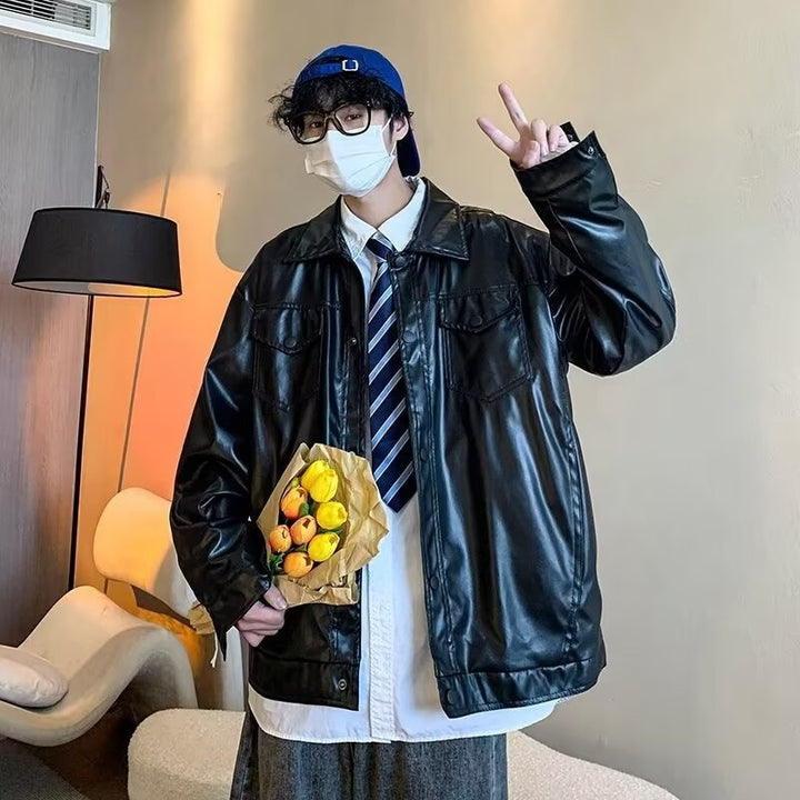 Herren Oversized Kunstleder-Hemdenjacke im Boxy-Look mit Pattentaschen und Druckknopfleiste Echoarchiv