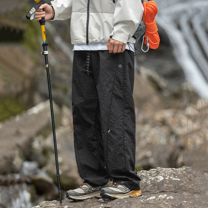 Herren Funktions-Trekkinghose mit multifunktionalen Taschen und atmungsaktivem Material Echoarchiv