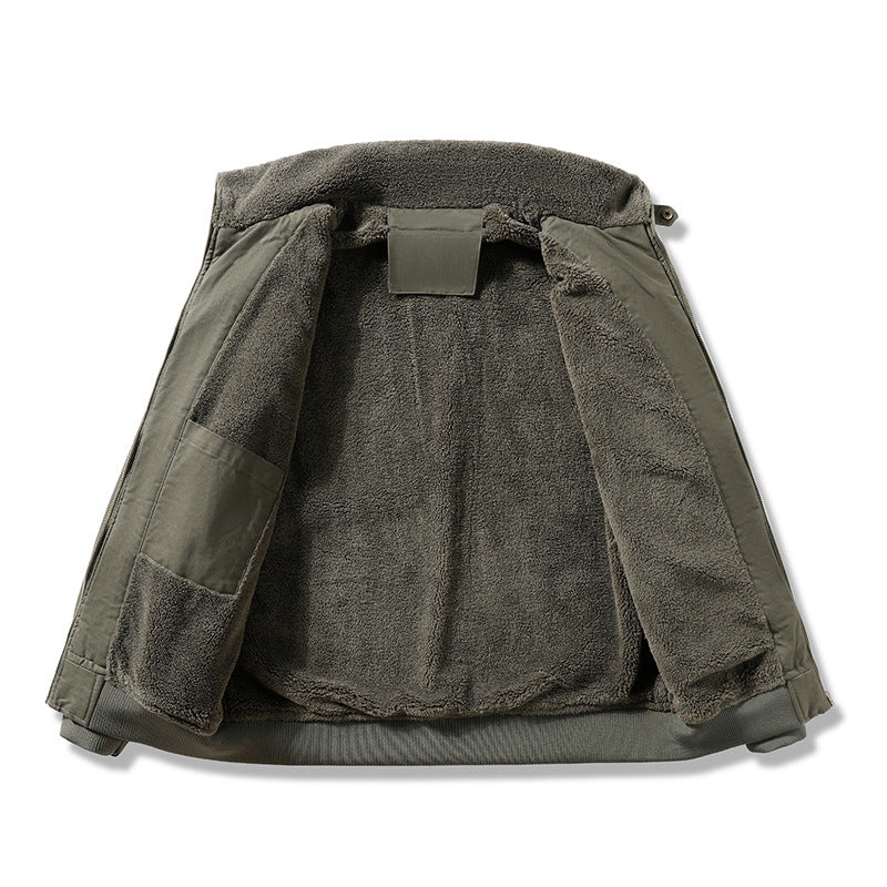 Herren Military-inspirierte Fliegerjacke mit Teddyfutter & Ärmeltasche Echoarchiv