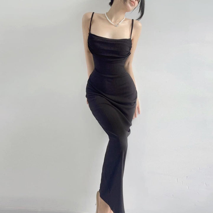 Damen Figurschmeichelndes Midi-Kleid mit dezentem Raffungseffekt Echo Archiv