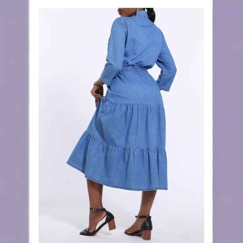Damen Langes Denim‑Kleid mit Stufenrock, Hemdkragen und taillenbetontem Gummizug Echo Archiv