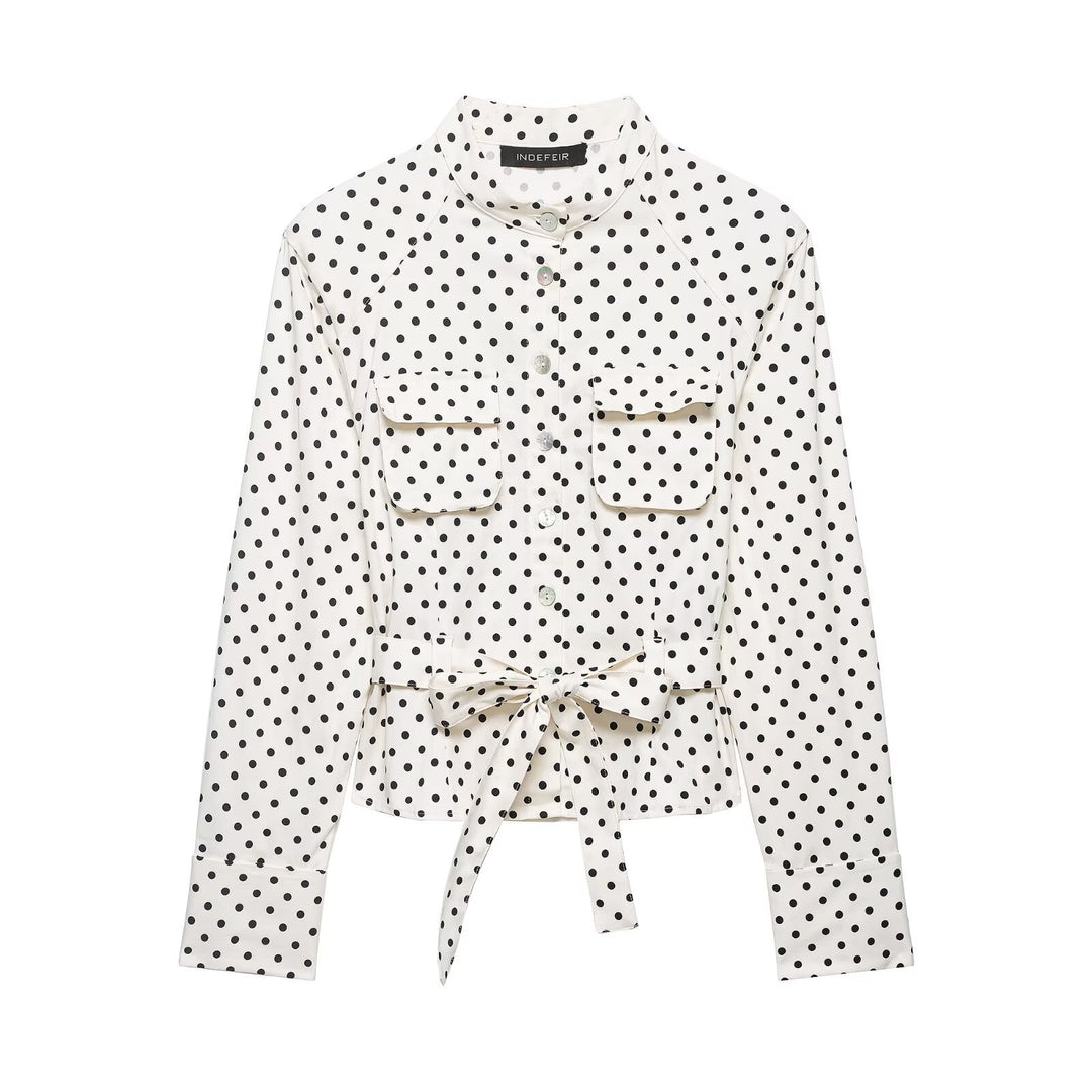 Damen Taillierte Blusenjacke mit Stehkragen, Bindegürtel und Punkteprint Echo Archiv