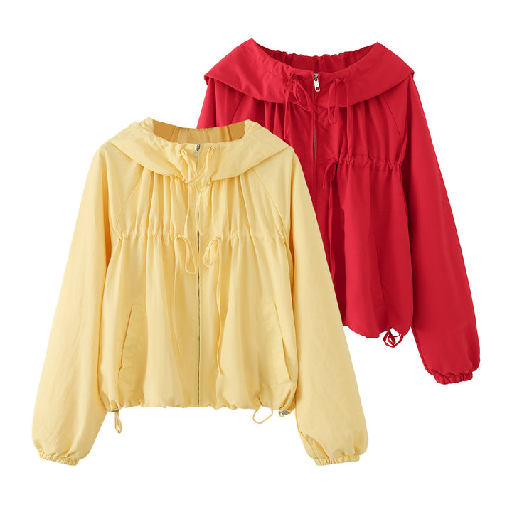 Damen Kurz geschnittene Windbreaker‑Jacke mit weitem Kragen, Tunnelzug und elastischen Bündchen Echo Archiv