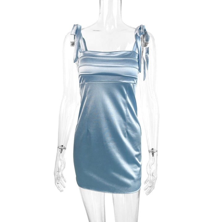 Damen Zart glänzendes Minikleid mit raffinierten Schleifen-Trägern Echo Archiv