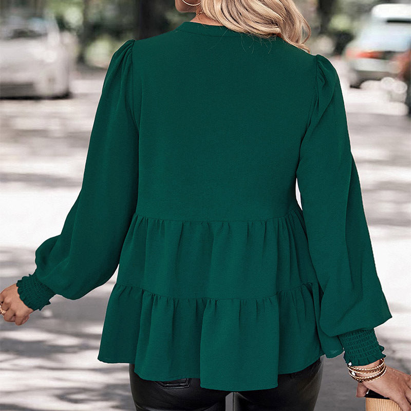 Damen Zweistufige Volant-Bluse mit V-Ausschnitt und gerafften Ärmelbündchen Echoarchiv