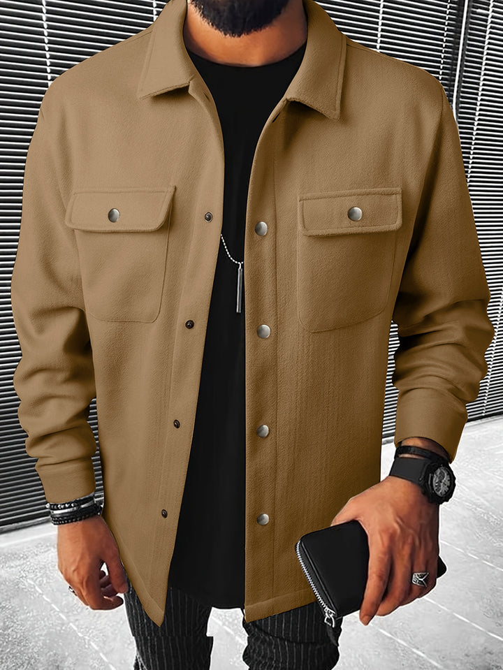 Herren modische Overshirt-Jacke mit praktischen Taschen und modernem Knopfdesign Echoarchiv