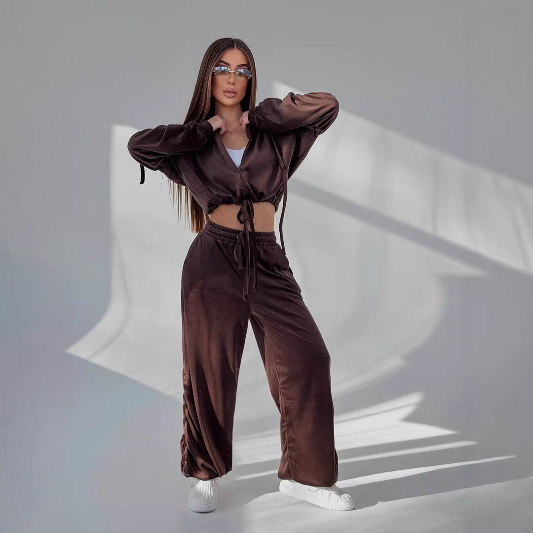 Damen Cropped Kapuzen-Sweatshirt mit Kordelzug am Saum und weite Raffung-Loungehose – Auréline