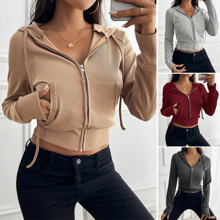 Damen nan schmal geschnittene Feinstrick-Hoodiejacke mit Metallzipper, Kängurutaschen und Daumenlochbündchen Echo Archiv