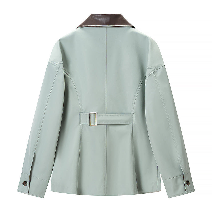 Damen Kurze Lederoptik-Blousonjacke mit Kontrastkragen und Reißverschluss Echo Archiv