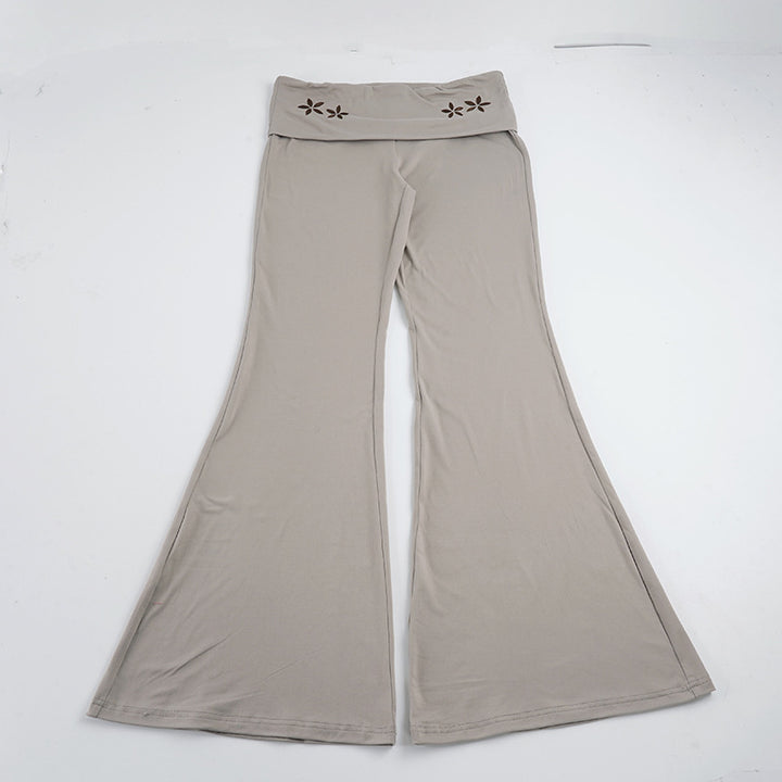 Damen nan Yogahose Flared mit Umschlagbund, komfortable Bootcut-Passform und Laser-Cut Blütendetail Echo Archiv