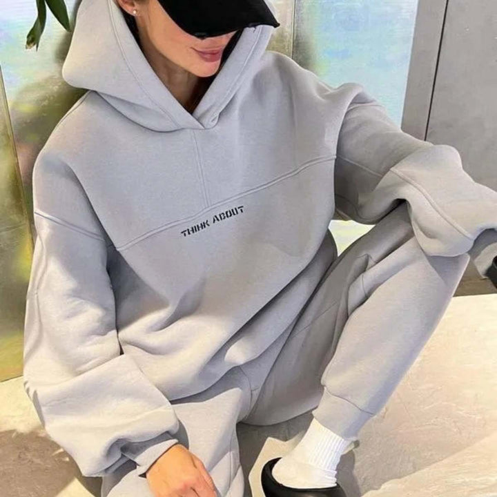 Unisex nan oversized Kapuzenpullover und taillenhohe Jogginghose Set Echo Archiv