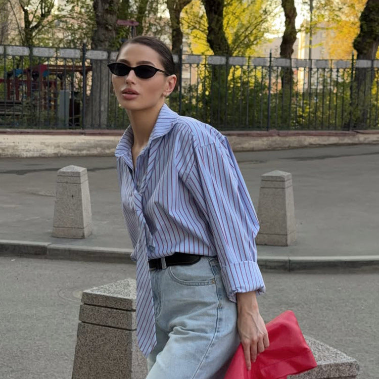 Damen Gestreifte Hemdbluse mit integriertem Schlipsdetail & Oversize-Schnitt Echoarchiv