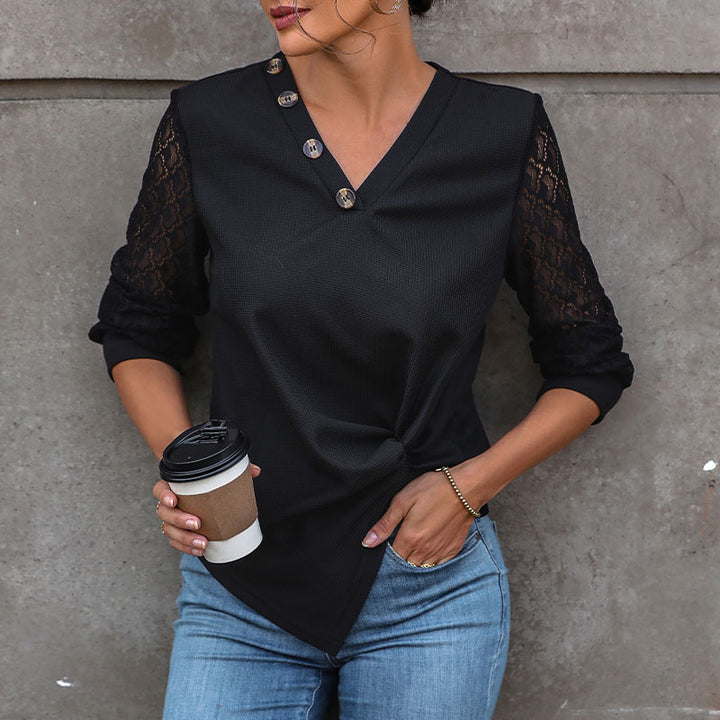 Damen V-Ausschnitt Blusenshirt mit Spitzenärmeln, asymmetrischer Knopfleiste und Knotenfront Echoarchiv