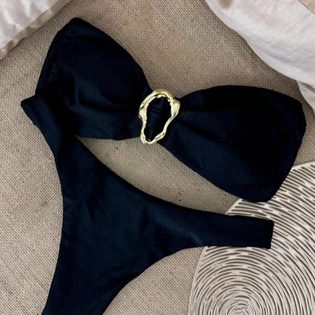 Damen Bikini mit modischem Knotendesign und elegantem Goldakzent Echo Archiv