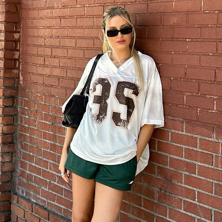 Damen sportliches Football-Trikot mit klassischem V-Ausschnitt und großen Druckzahlen Echo Archiv