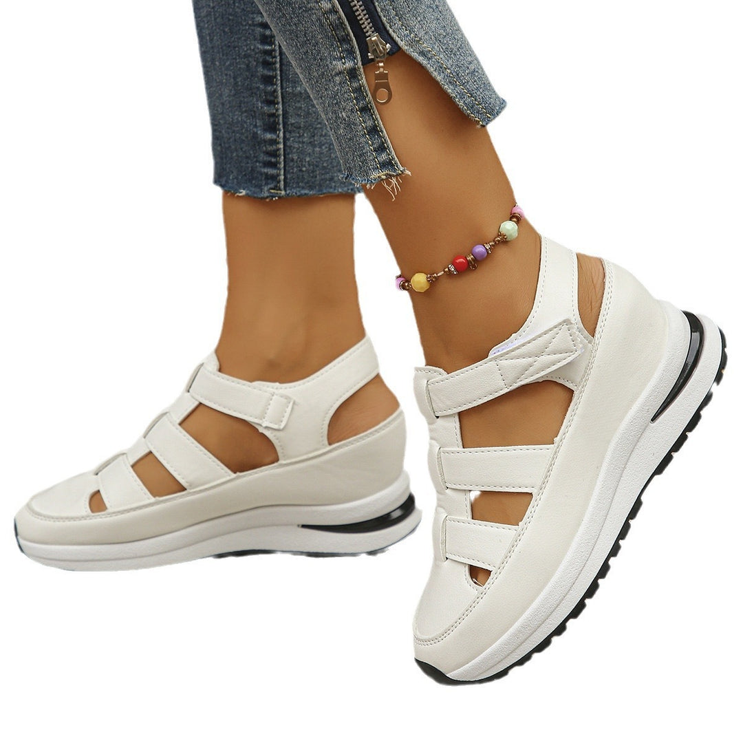 Damen Plateau-Slipper mit Klettverschluss und Cut-Out-Design Echo Archiv