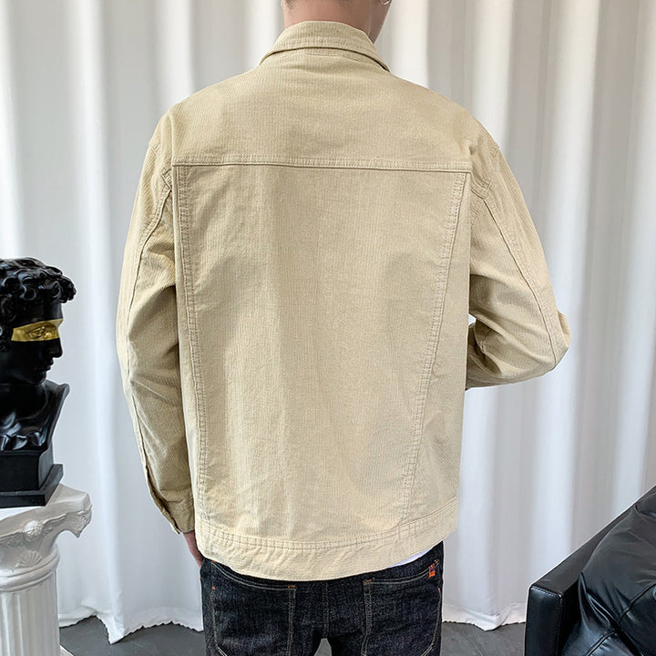 Herren Cordjacke im Overshirt‑Style mit aufgesetzten Pattentaschen – Taviero