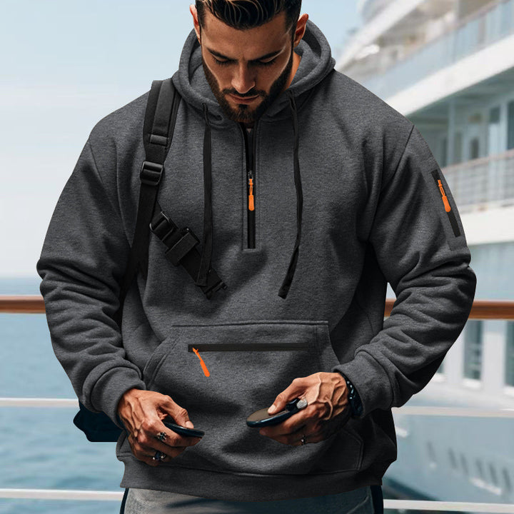 Herren nan technischer Halbzip-Outdoor-Hoodie mit verdeckter Kängurutasche, Reißverschluss-Ärmeltasche und integriertem Kabelkanal Echo Archiv