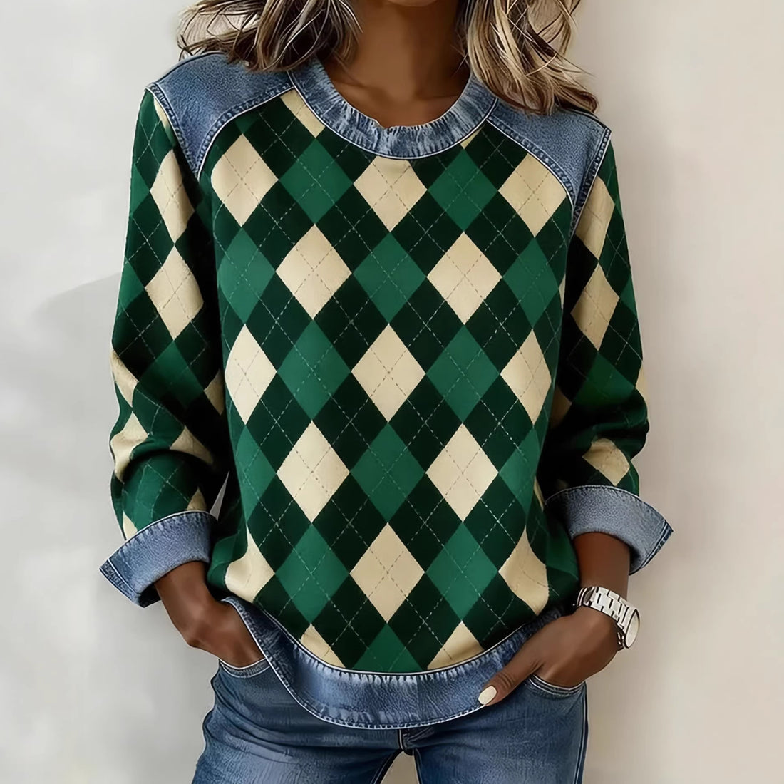 Damen Modischer Sweatshirt mit Karomuster und Denim-Details – Mavelle