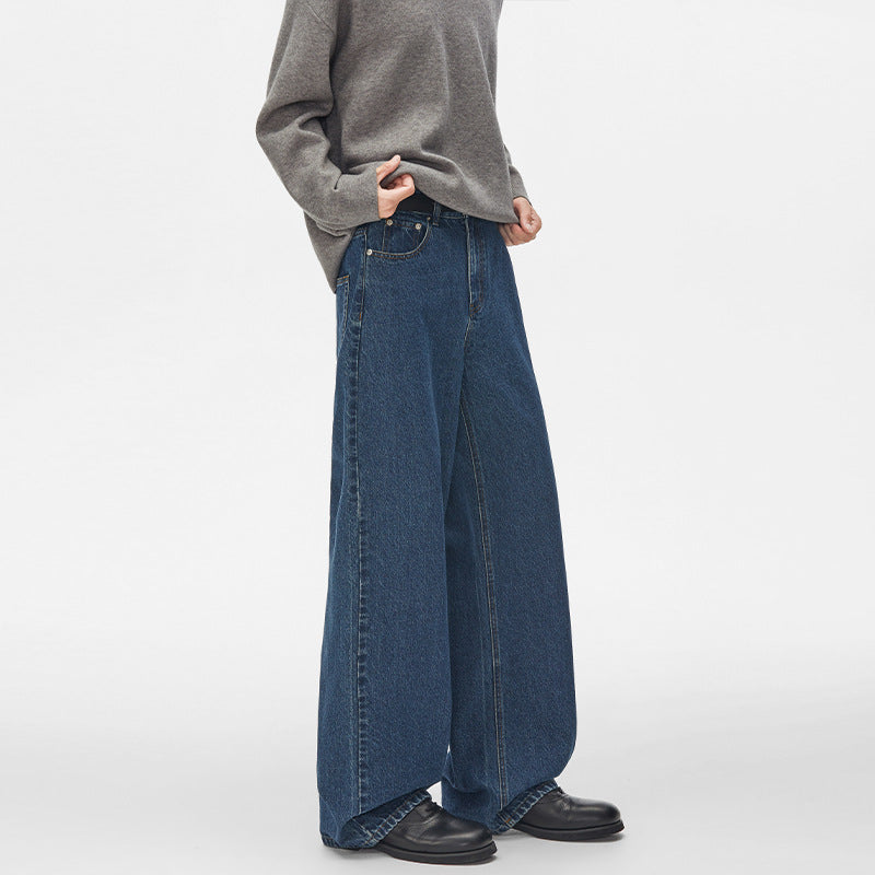 Herren Extraweite hochgeschnittene Denimhose mit ultralangem Saum und geradem Bein Echo Archiv