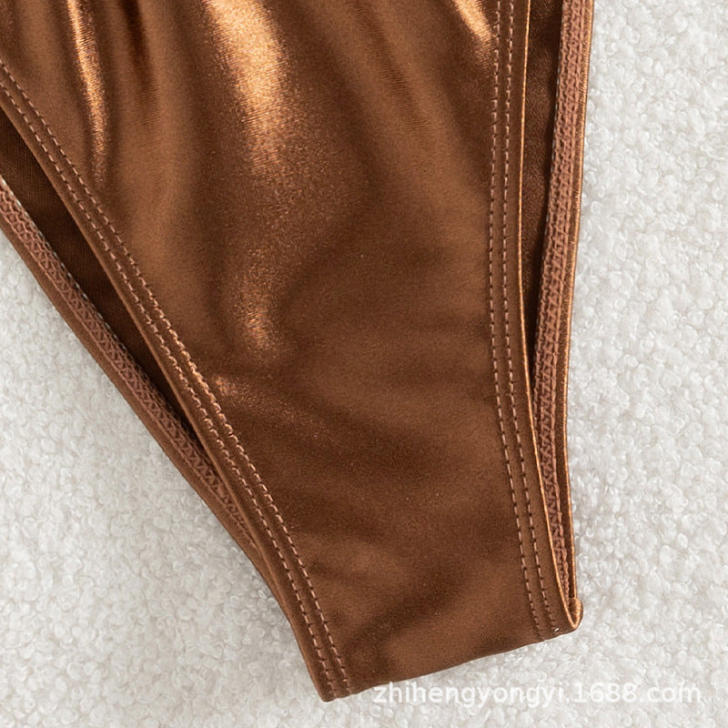 Damen Triangel-Bikini mit hochwertigem Glanzmaterial und verstellbaren Seitenschnüren Echo Archiv