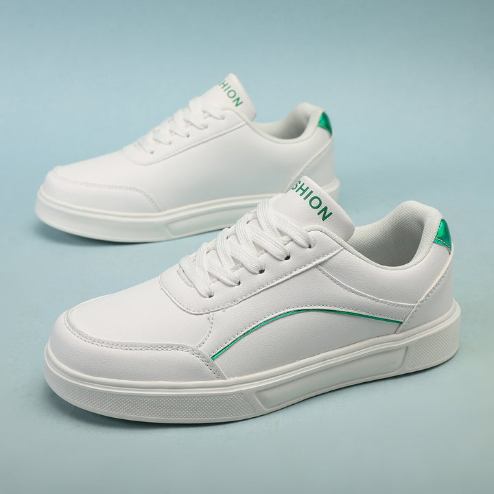 Damen nan niedrig geschnittener Kunstleder Sneaker mit holografischem Fersenbesatz Echo Archiv