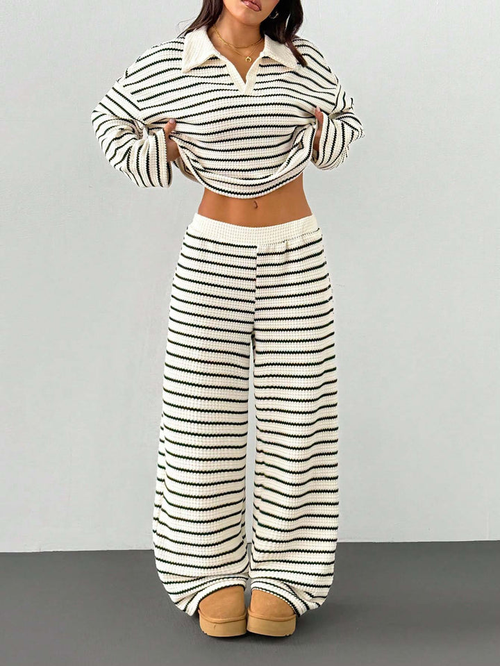 Damen Gestreiftes Strick-Set aus Polokrippenpullover und weiten Palazzo-Strickhose Echo Archiv