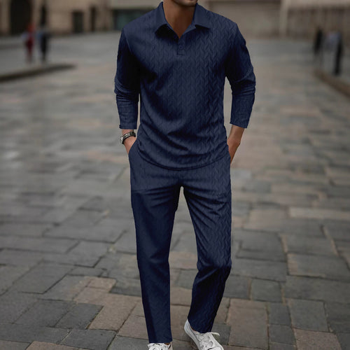 Herren elegantes Freizeitoutfit mit strukturiertem Oberteil und bequemen Hosen Echoarchiv