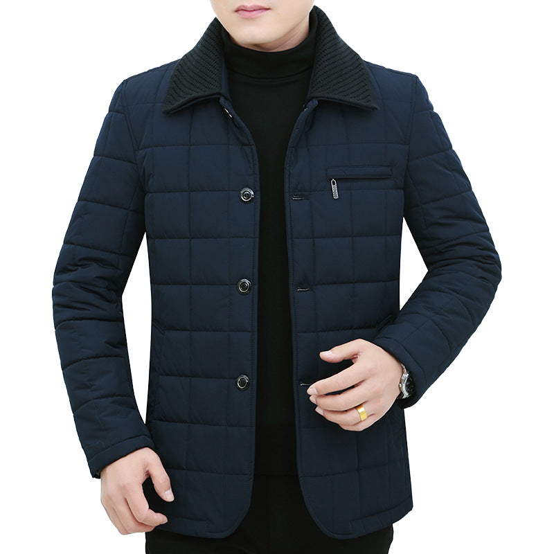 Herren Steppjacke mit Boxsteppung, Cordkragen und Brust-Reißverschlusstasche – Taviero
