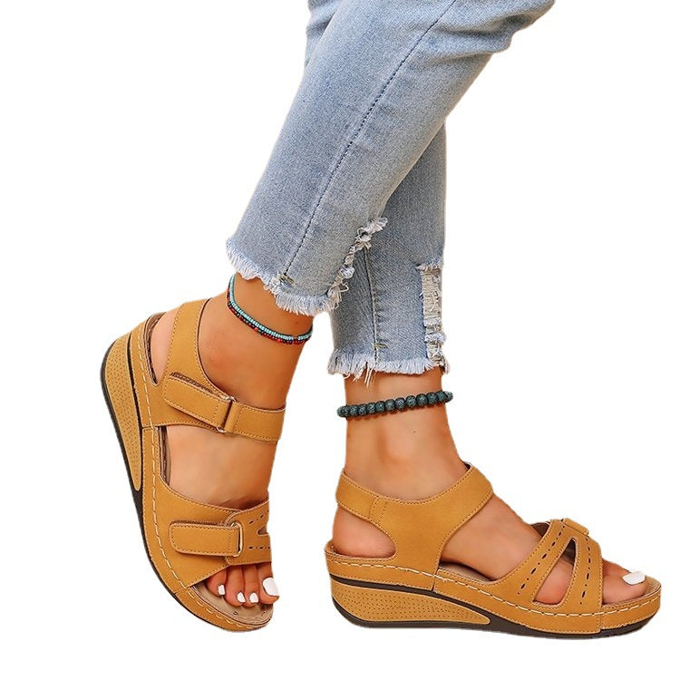 Damen  ergonomische Riemen-Sandalette mit dämpfender Memory-Innensohle und verstellbaren Klettverschlüssen Echo Archiv