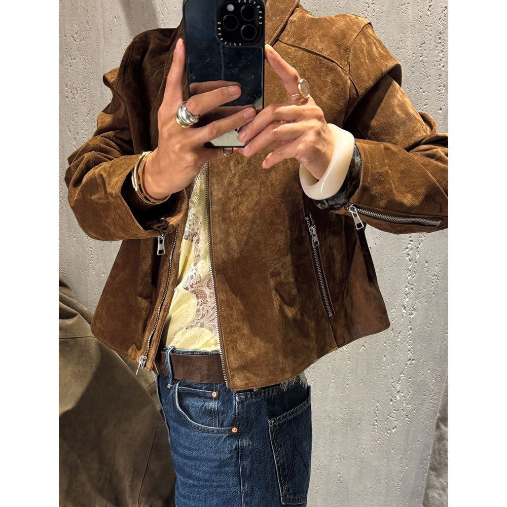 Damen Cropped Velourslederjacke mit Hemdkragen, Reißverschluss und Zipp-Taschen Echoarchiv