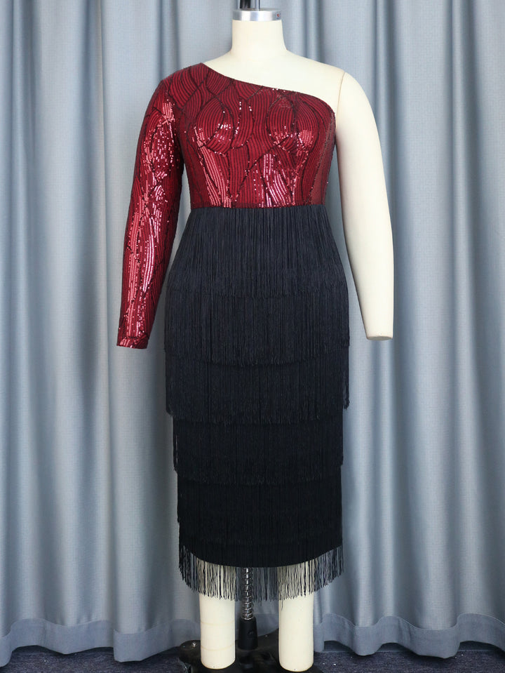 Damen Elegantes Cocktailkleid mit funkelnden Pailletten und Fransen Echo Archiv