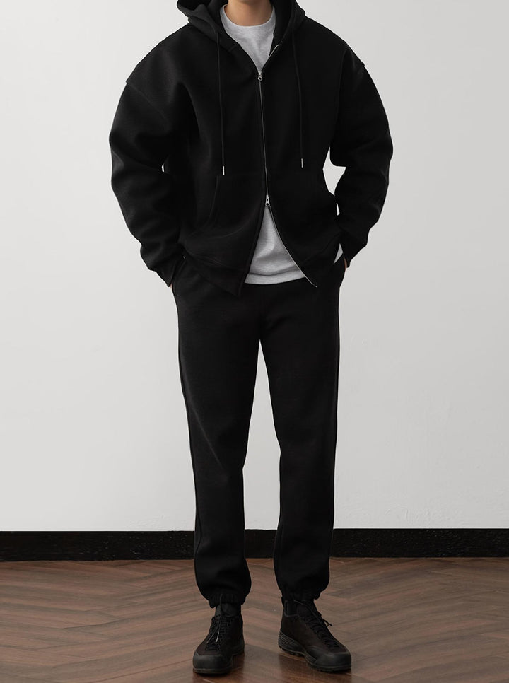 Herren bequeme Freizeitjacke mit passender Jogginghose Echoarchiv