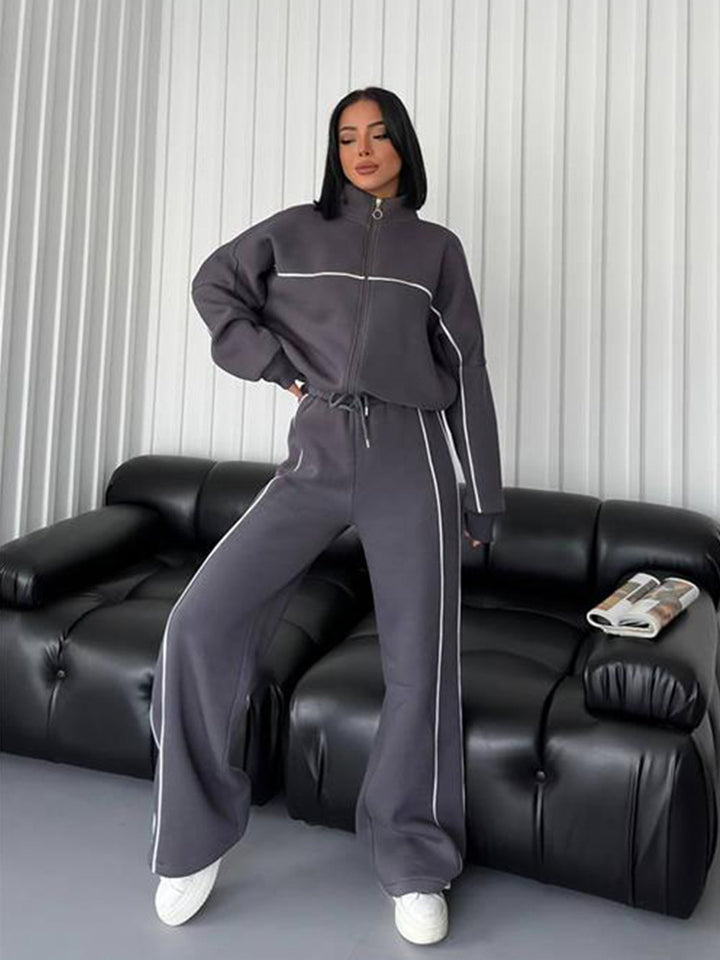 Damen lässiges Sweatset mit Stehkragen Reißverschluss gekürzter Jacke und hochtaillierter Schlaghose – Avérine