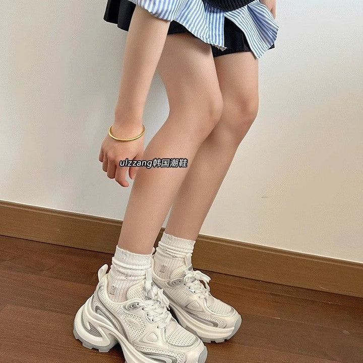 Damen Sportliche Sneakers mit atmungsaktiver Mesh-Oberfläche und gepolsterter Sohle Echo Archiv