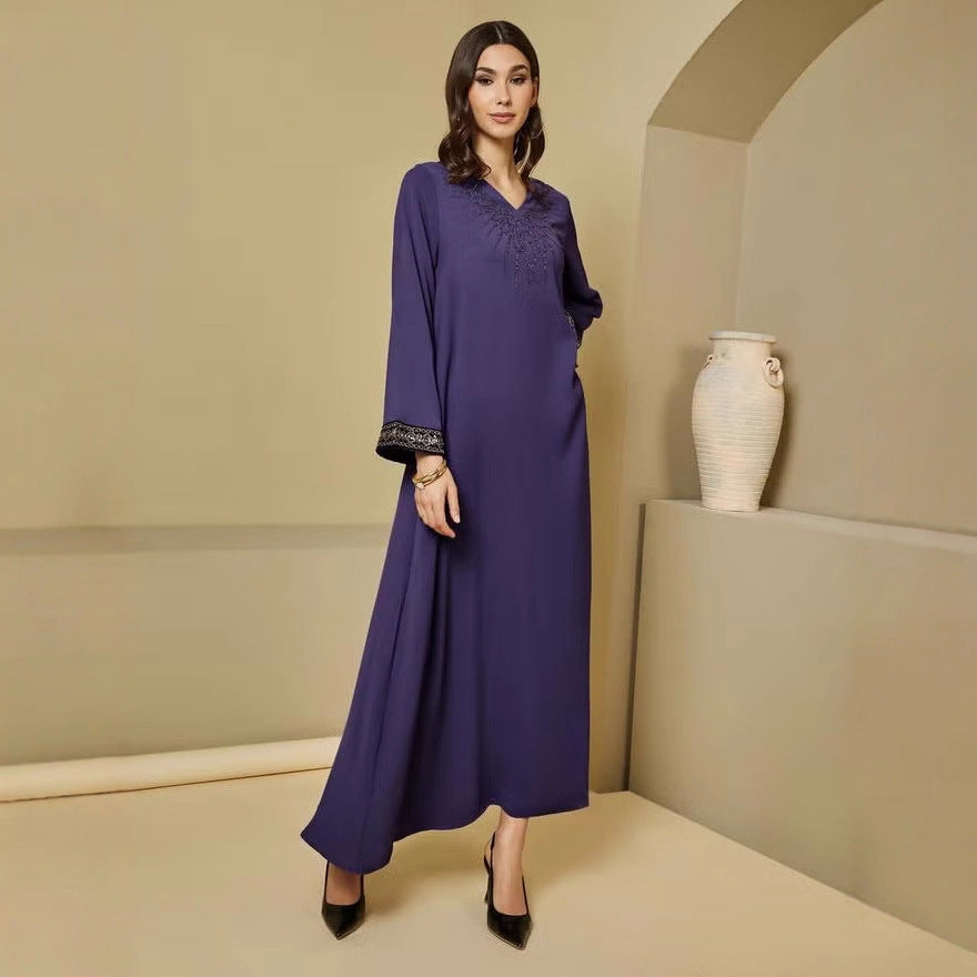Damen Elegante Maxikleid mit bestickten Ärmeln Echo Archiv