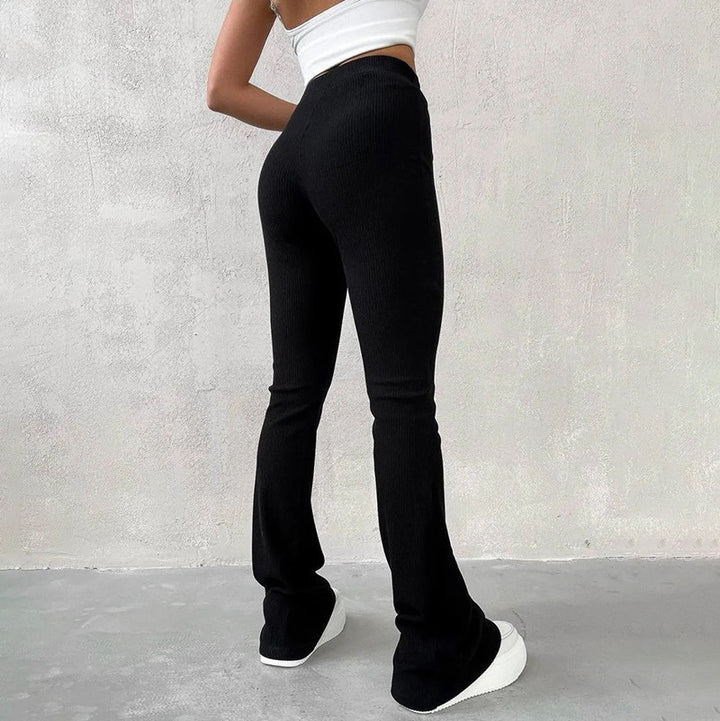 Damen Flared Hose aus Rippstrick Echo Archiv