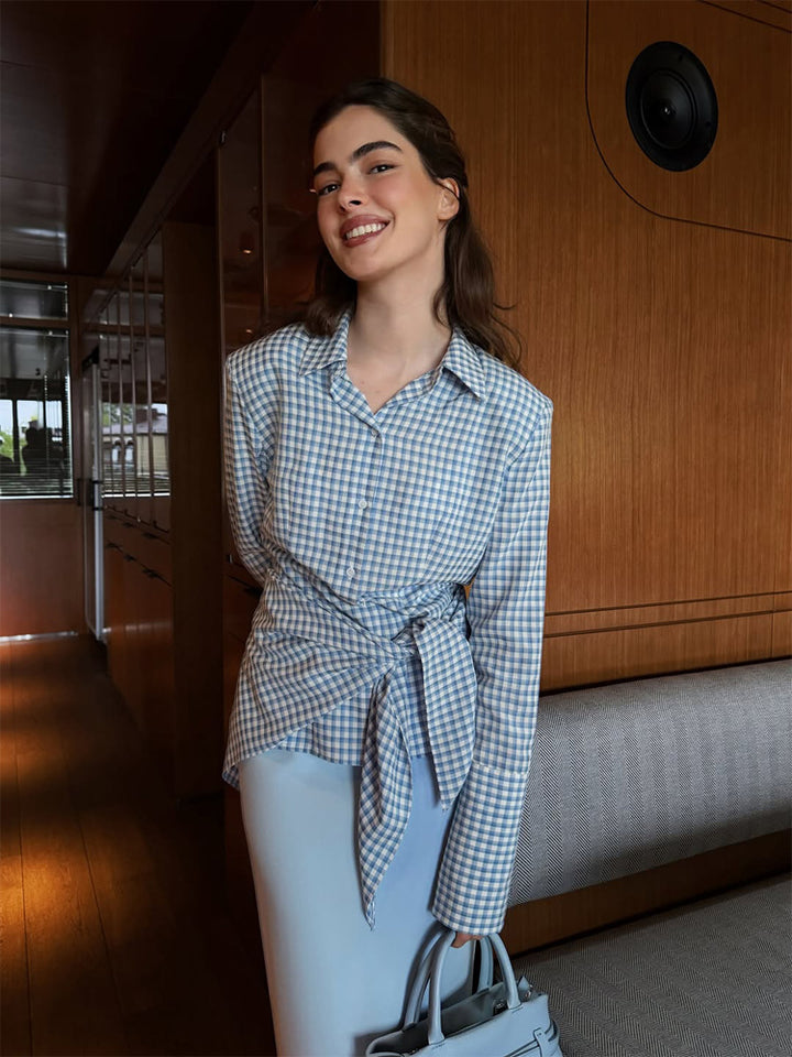 Damen Gingham-Wickelbluse mit seitlicher Taillenbinde und Hemdkragen Echoarchiv