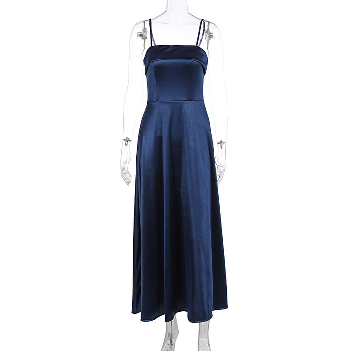 Damen Abendkleid mit feinen Spaghettiträgern und fließendem Rock Echo Archiv