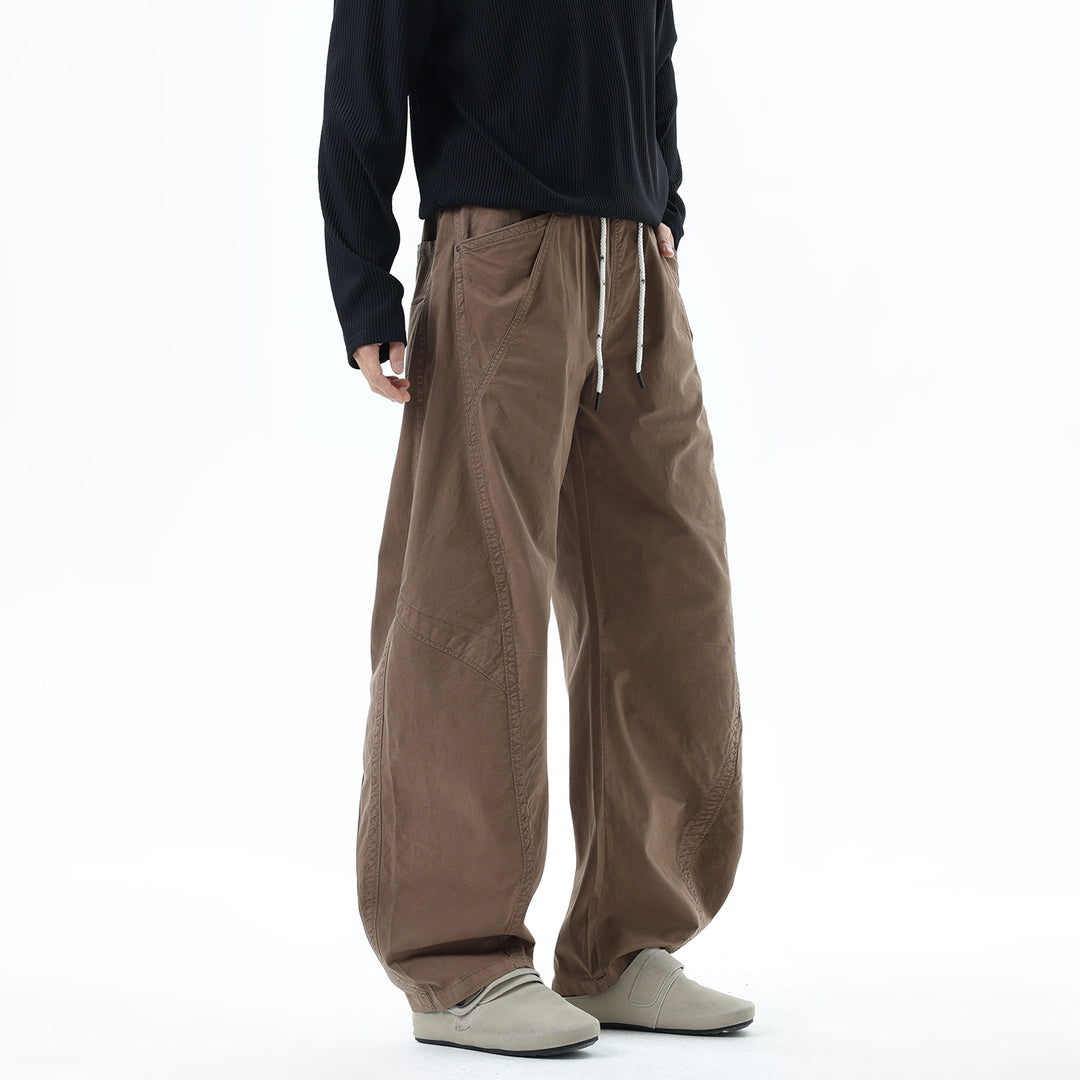 Herren Leichte Relaxed-Fit Bundhose mit Tunnelzug, schrägen Eingrifftaschen und Paneelnähten Echo Archiv