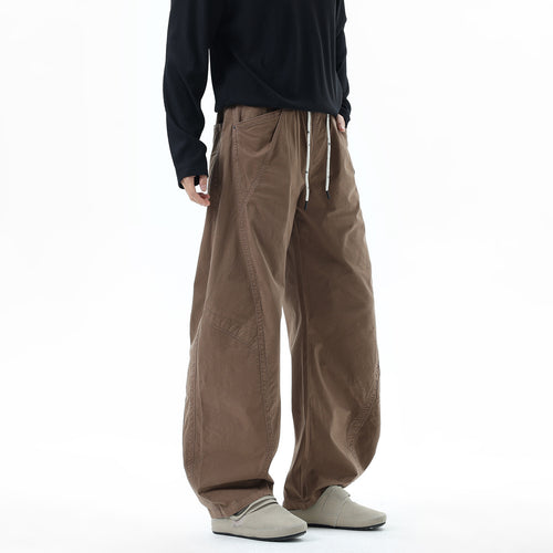 Herren Leichte Relaxed-Fit Bundhose mit Tunnelzug, schrägen Eingrifftaschen und Paneelnähten Echo Archiv