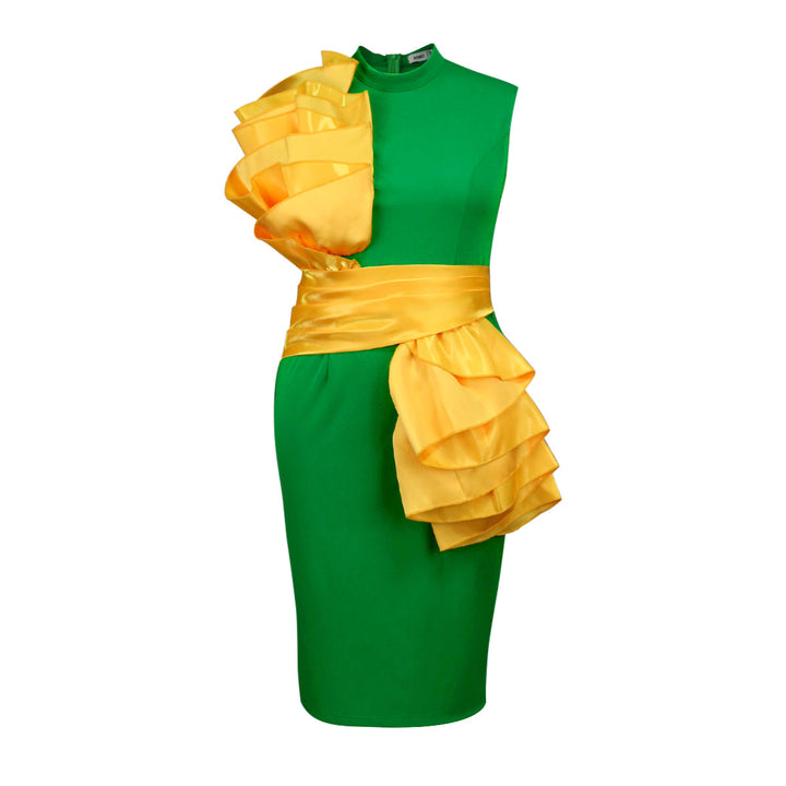 Damen elegantes Kleid mit extravaganten Rüschenelementen Echo Archiv