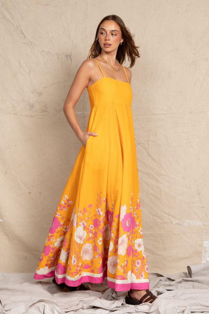 Damen Maxikleid mit floralem Design und eleganten Spaghettiträgern Echo Archiv