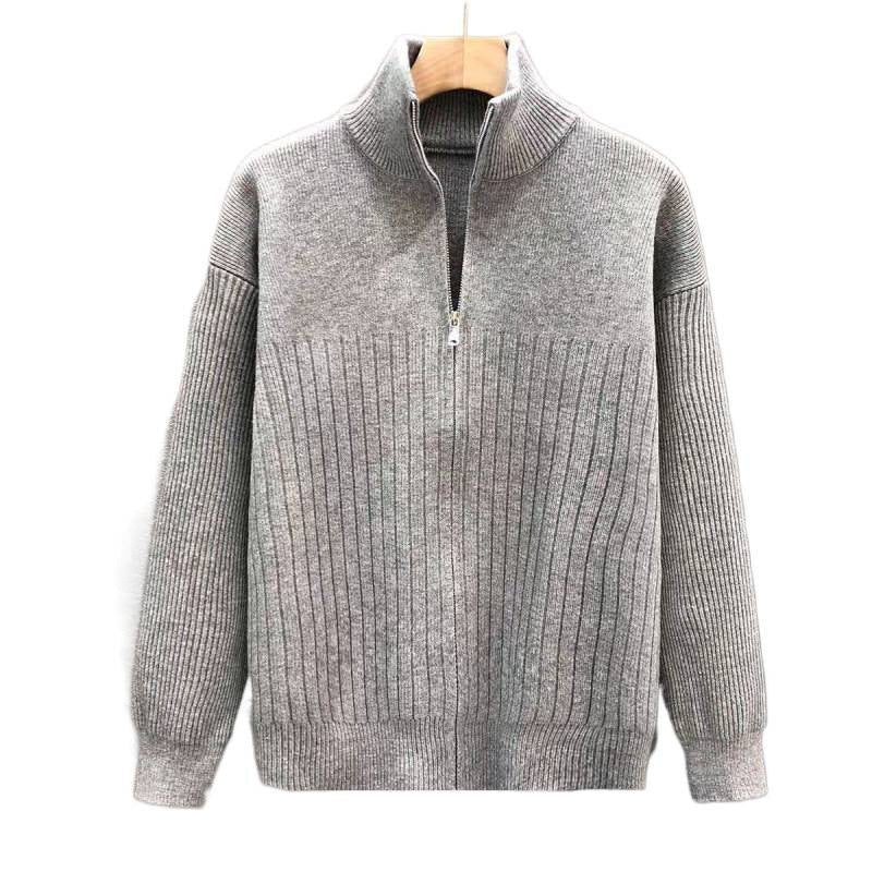 Herren Oversize Feinstrick-Pullover mit halbem Reißverschluss und markanter Rippenstruktur Echoarchiv