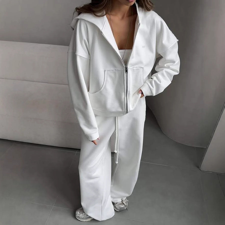 Damen oversized kurz geschnittener Kapuzenpullover und hochtaillierte Jogginghose Set aus Bio-Baumwollfleece – Auréline